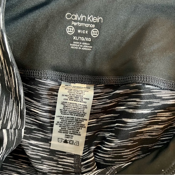 Calvin Klein Ombré Performance Leggings - Picture 3 of 3